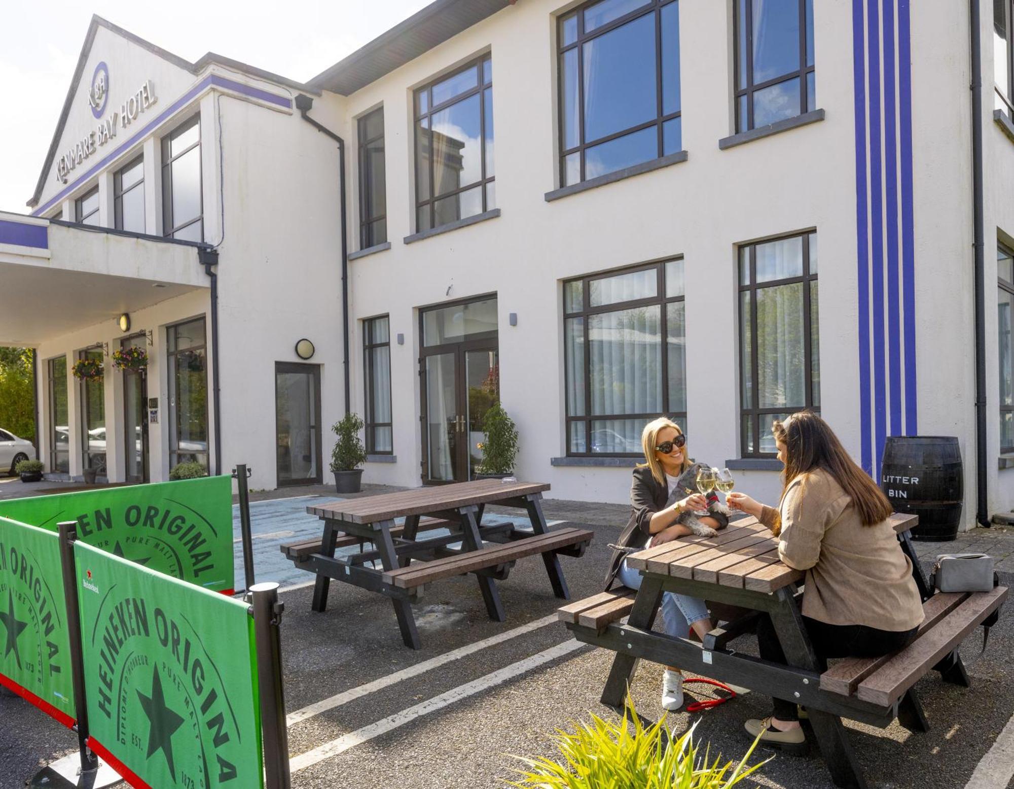 Kenmare Bay Hotel Lodges Killarney Eksteriør bilde